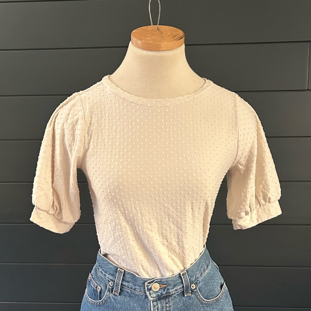 LOFT Cream White Polka Dot Blouse Shirt Puff Sleeves Summer Chic Classic Cute